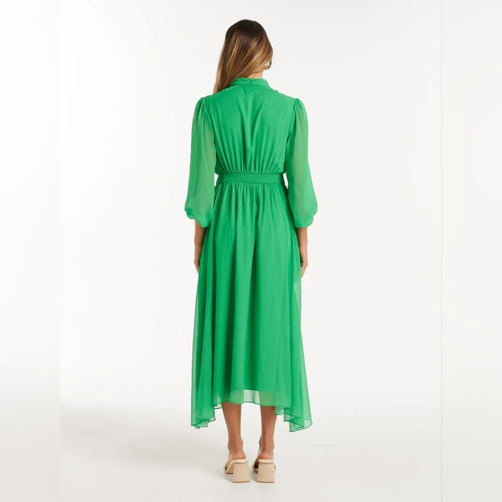 Forever New Maxi Button Up - Picture 2 of 4